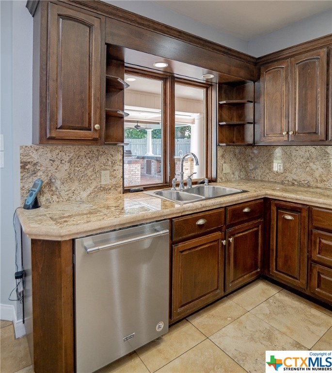103 Creekside Drive