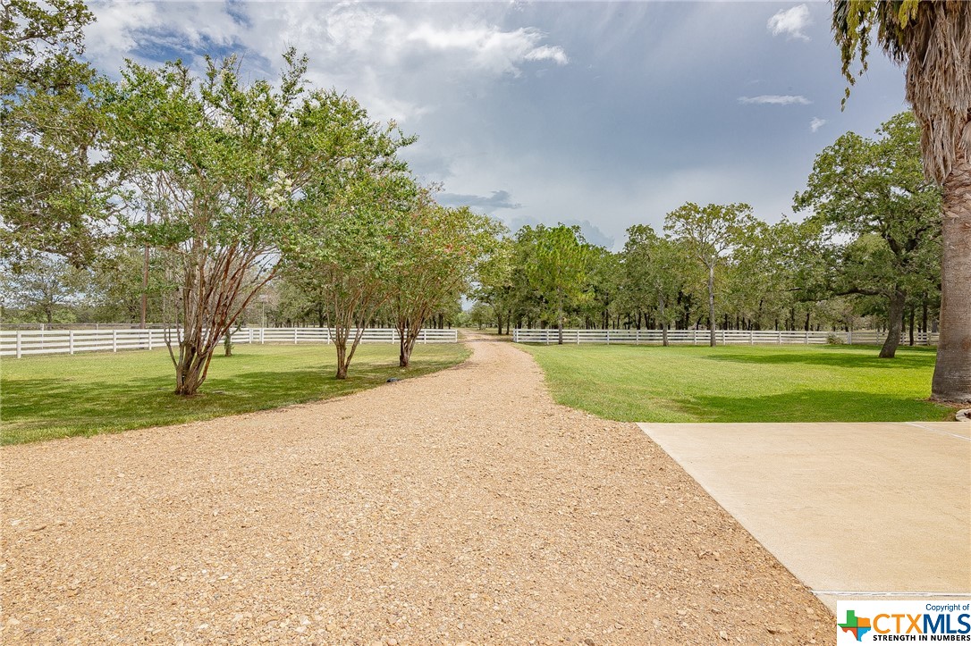 1375 Fannin Oaks Dr.