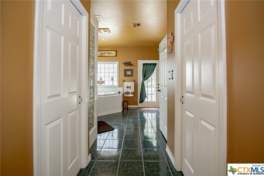 1375 Fannin Oaks Dr.