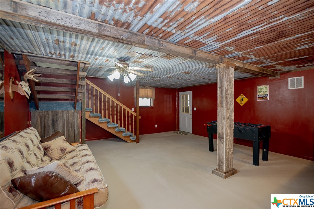 1375 Fannin Oaks Dr.