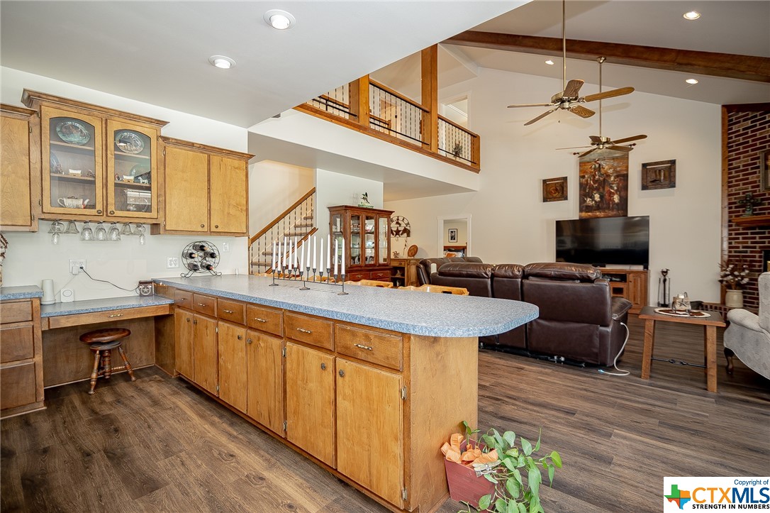 1375 Fannin Oaks Dr.