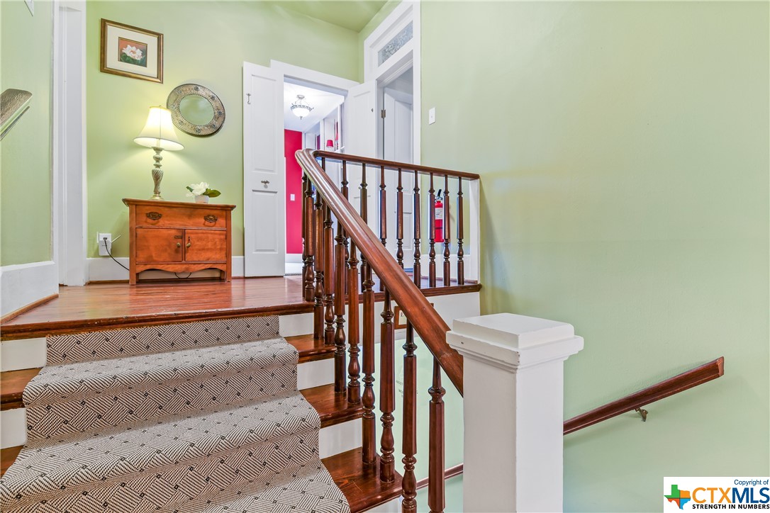 736 N Jefferson Street