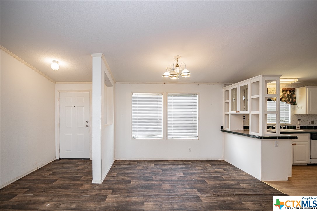 1437 Oliver Road