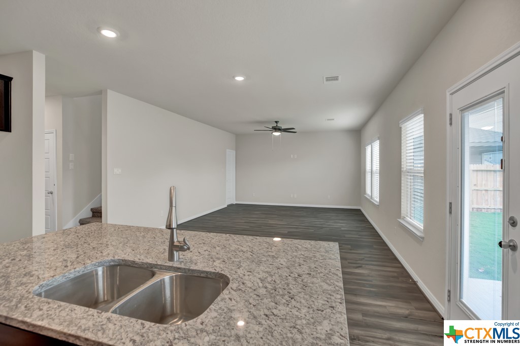 1225 Ella Crossing