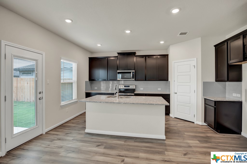 1225 Ella Crossing