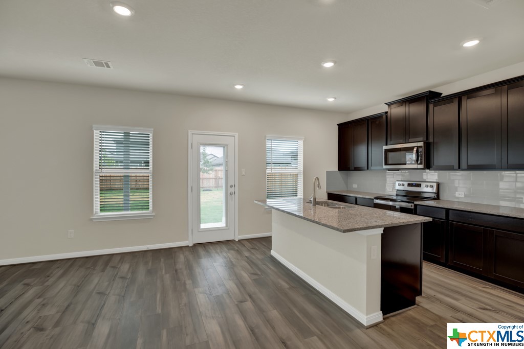1225 Ella Crossing