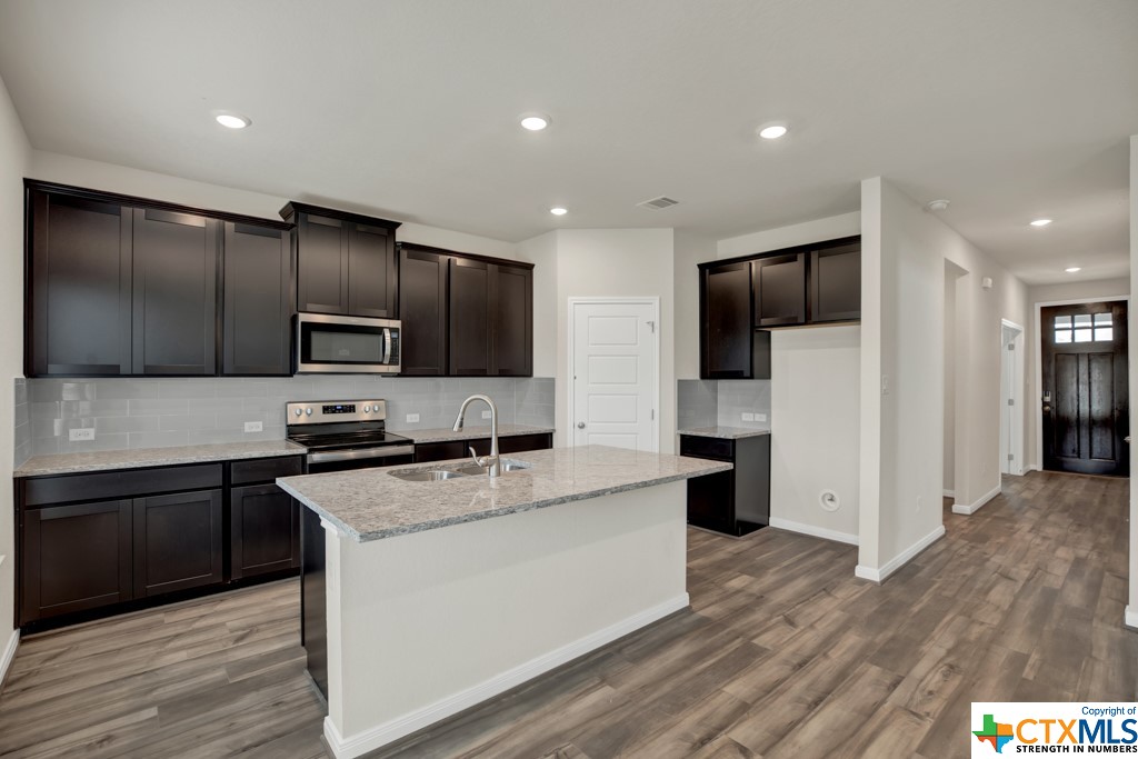 1225 Ella Crossing