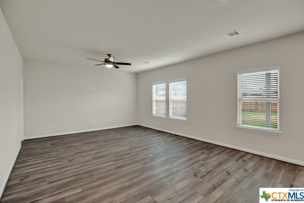 1225 Ella Crossing