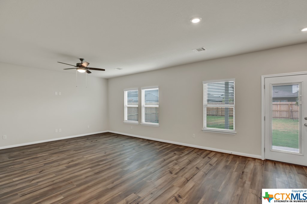 1225 Ella Crossing