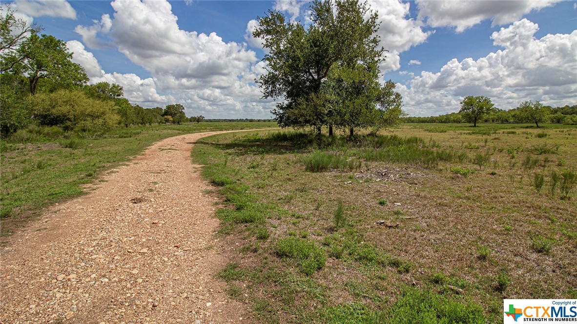 000 San Antonio River Road