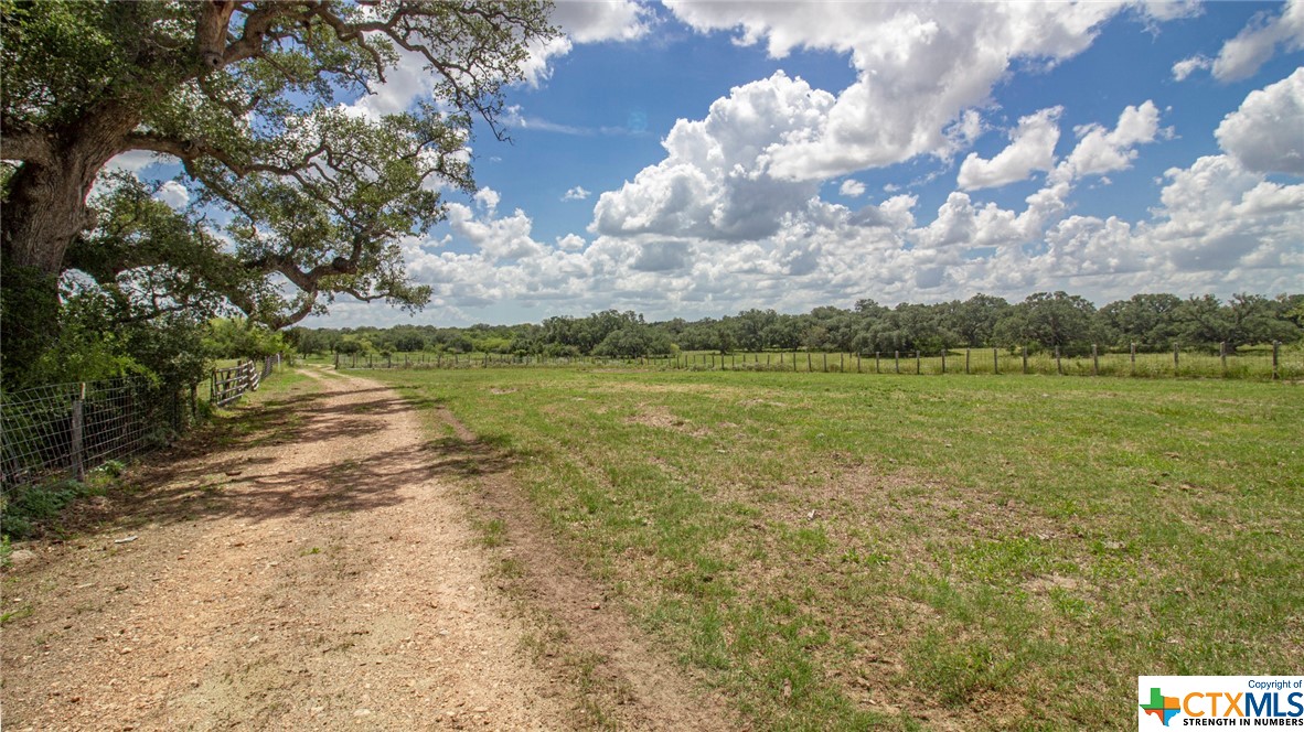 000 San Antonio River Road