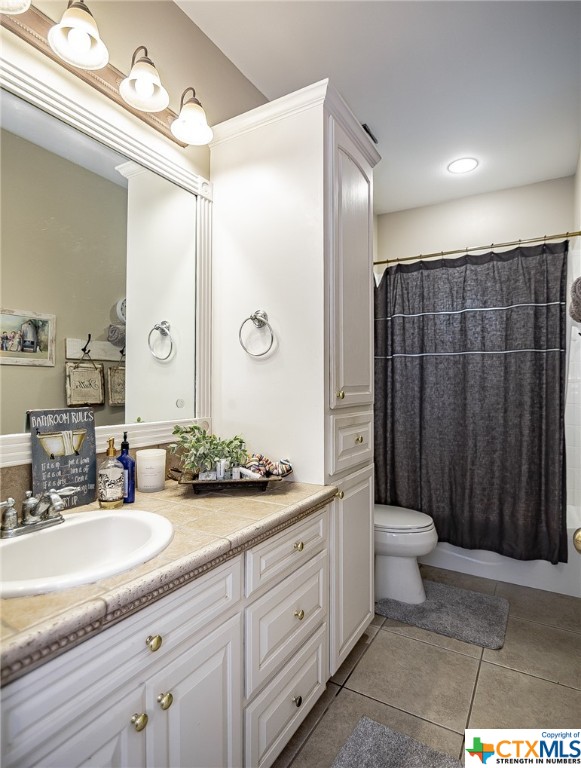 275 Post Oak Bend