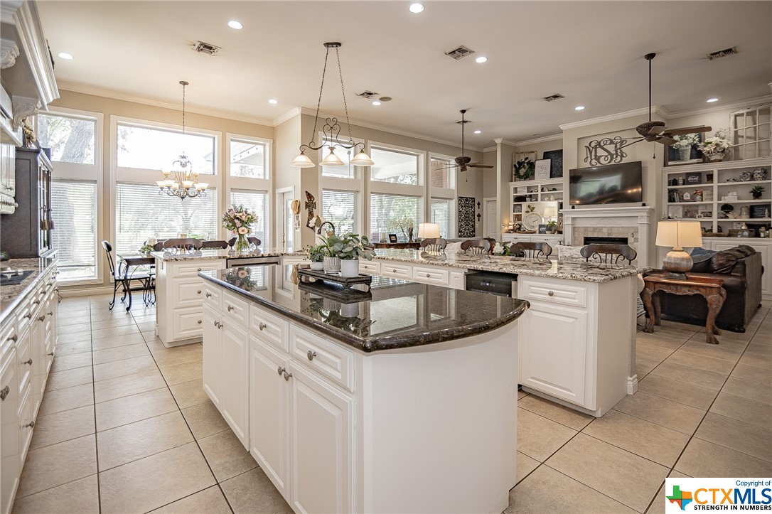 275 Post Oak Bend
