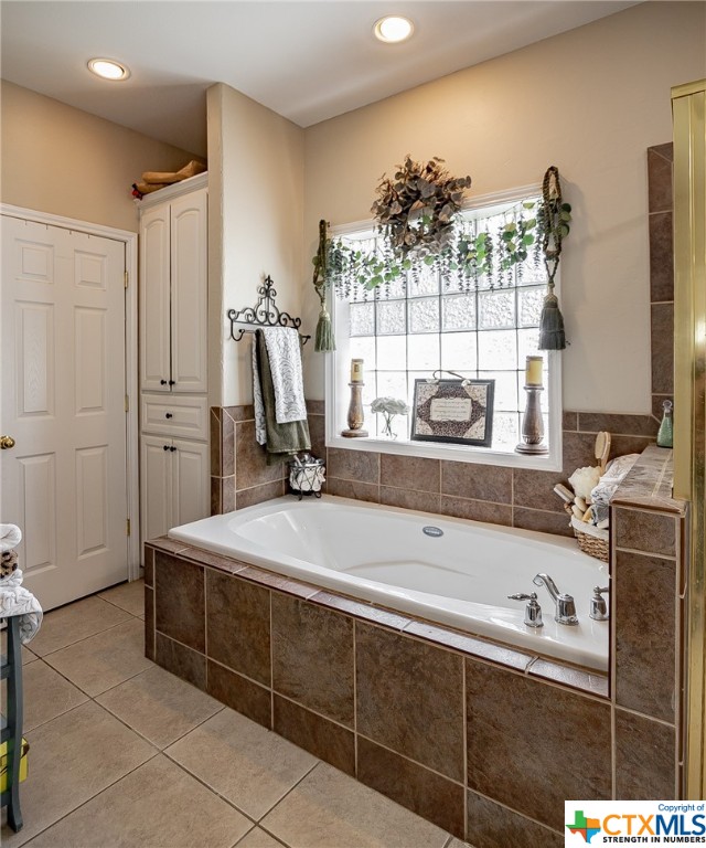275 Post Oak Bend