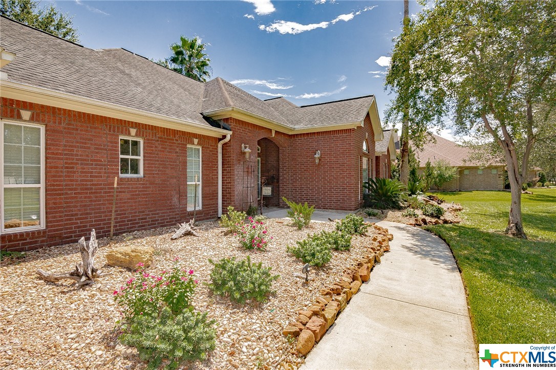 275 Post Oak Bend