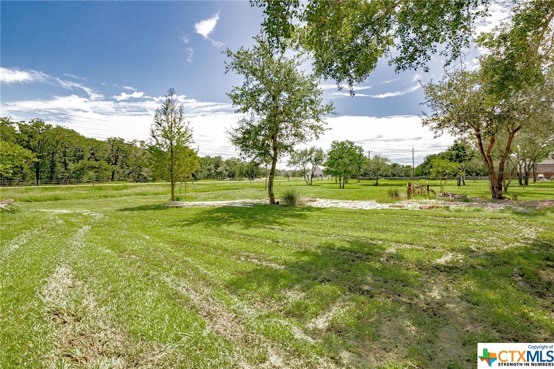 275 Post Oak Bend