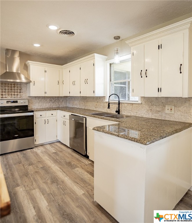 2203 Mcpherson Drive