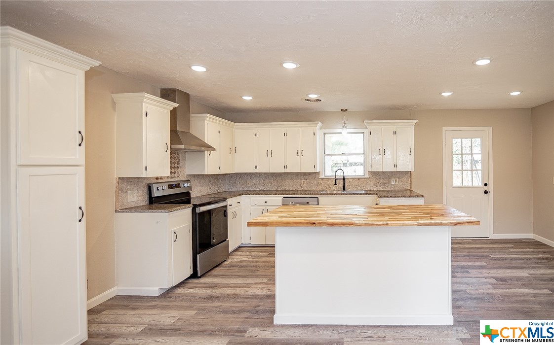 2203 Mcpherson Drive