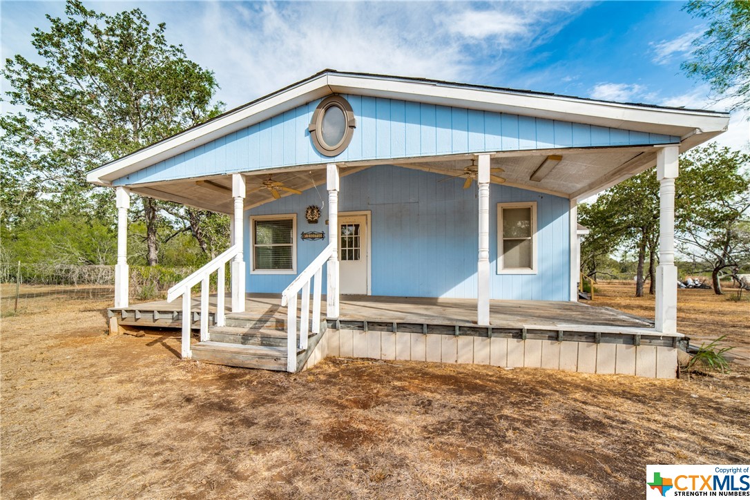 1070 Twin Creek
