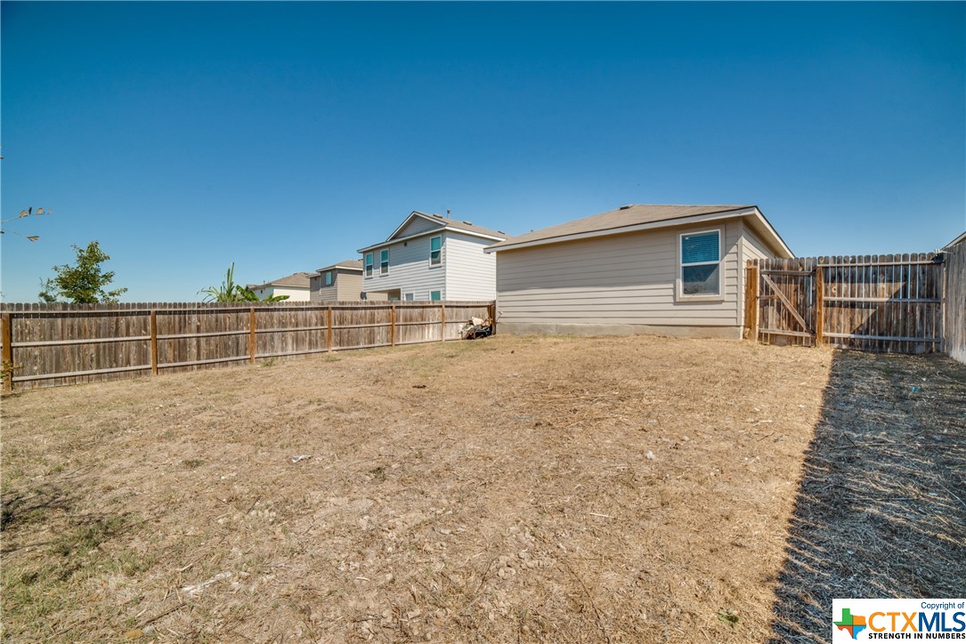 5523 Rosillo Bluff