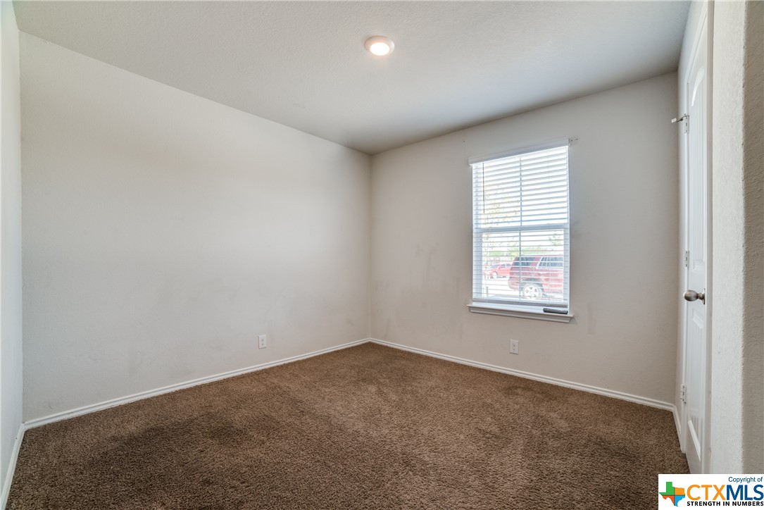 5523 Rosillo Bluff