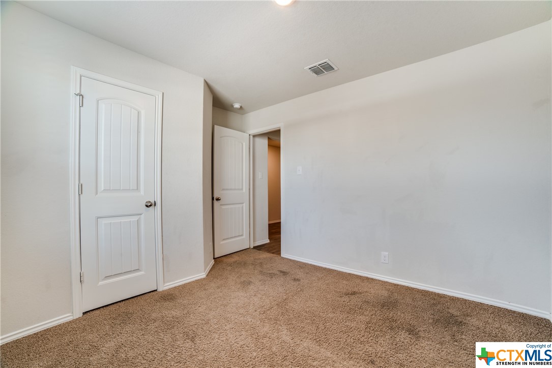 5523 Rosillo Bluff