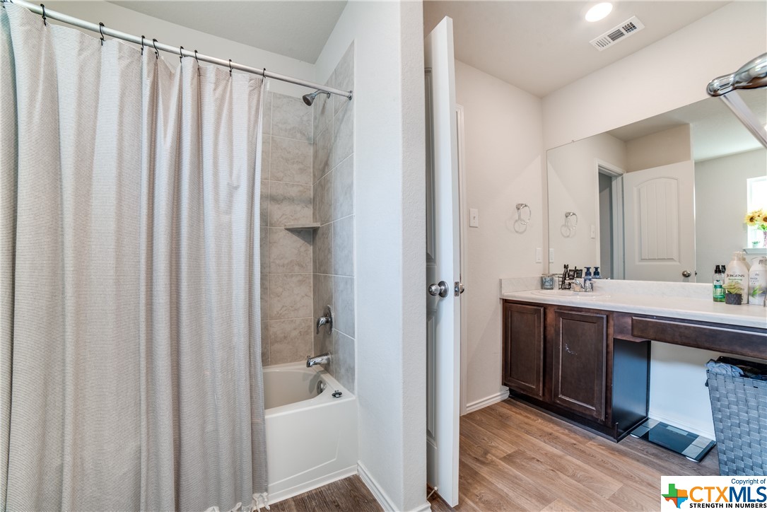 5523 Rosillo Bluff