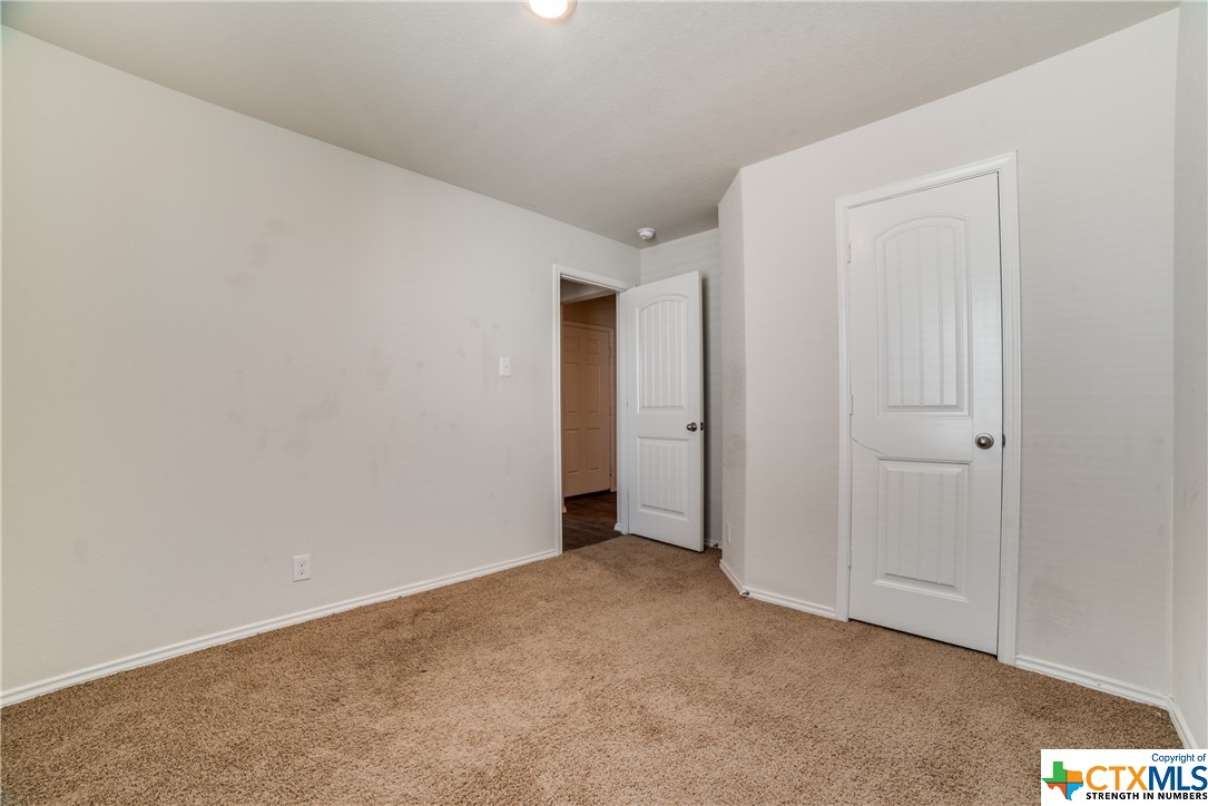 5523 Rosillo Bluff