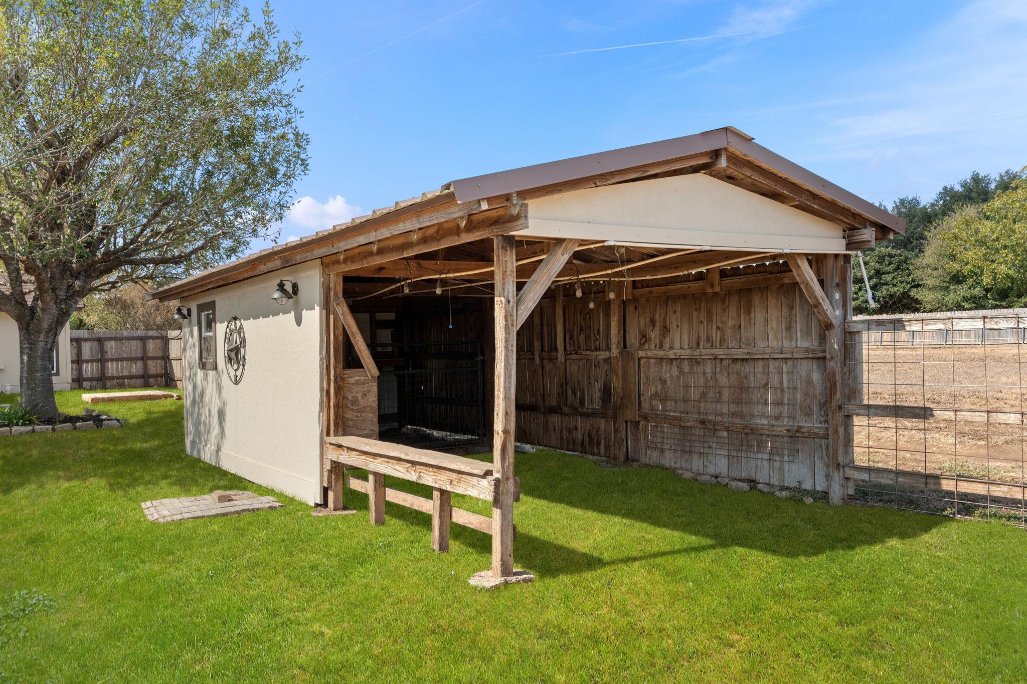 441 Thomas DR, Martindale