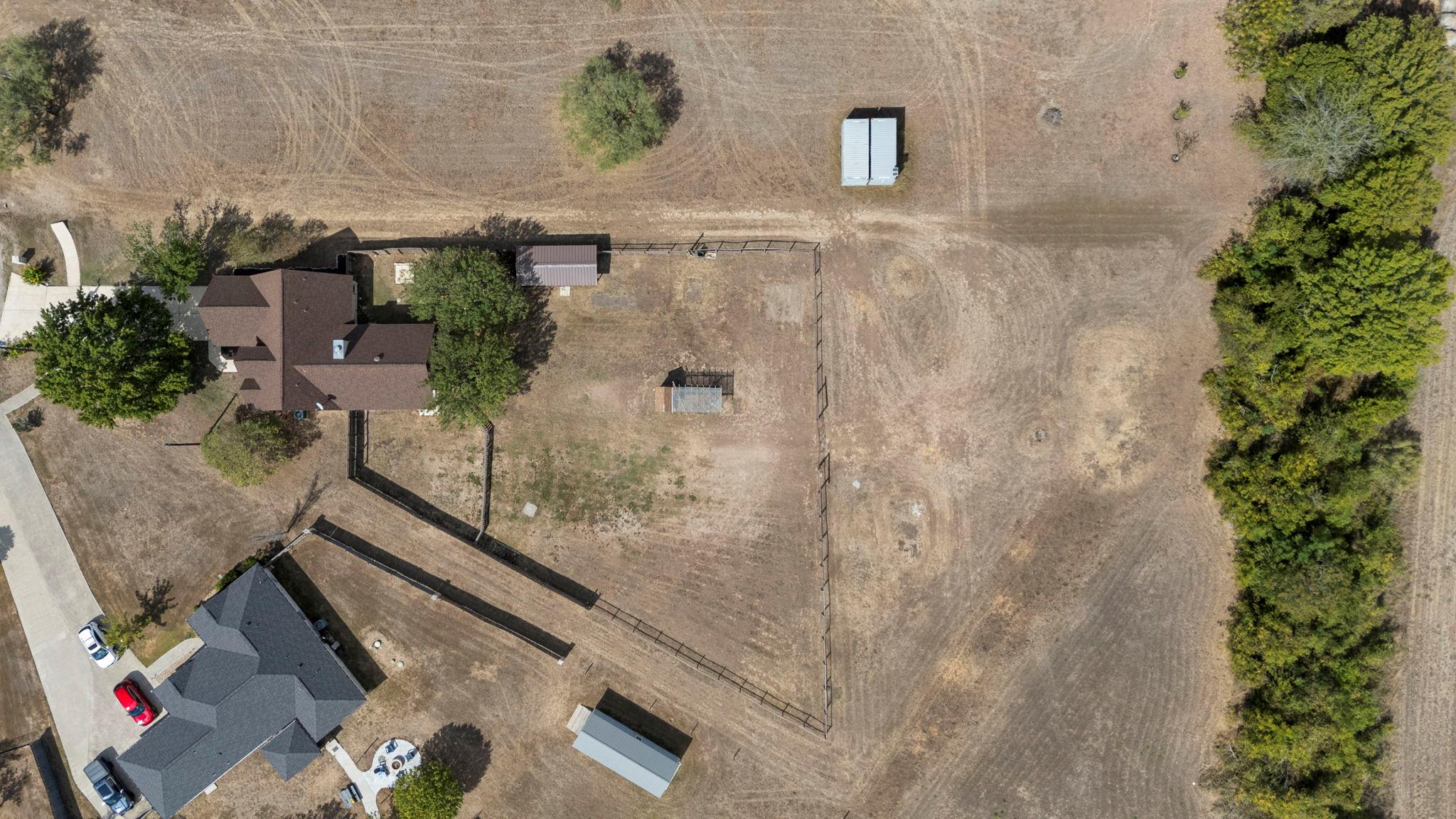 441 Thomas DR, Martindale