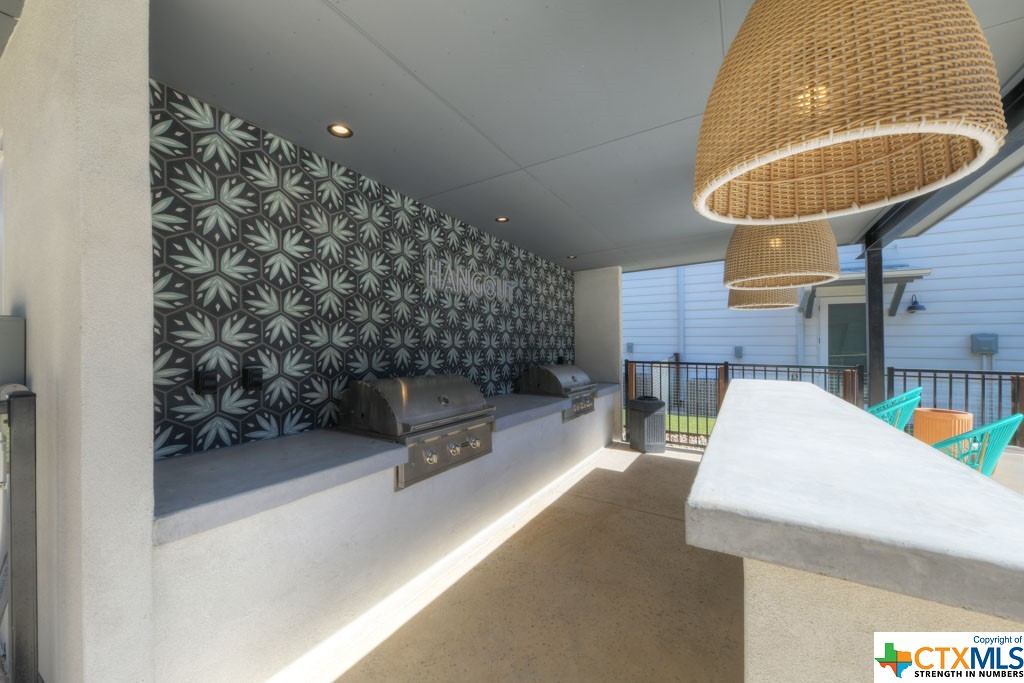 653 Stadtbach Street