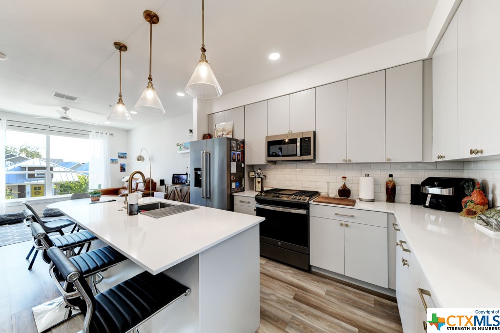 653 Stadtbach Street