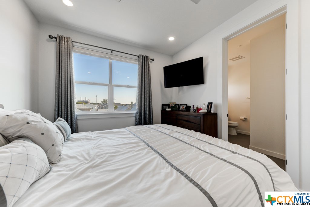 653 Stadtbach Street