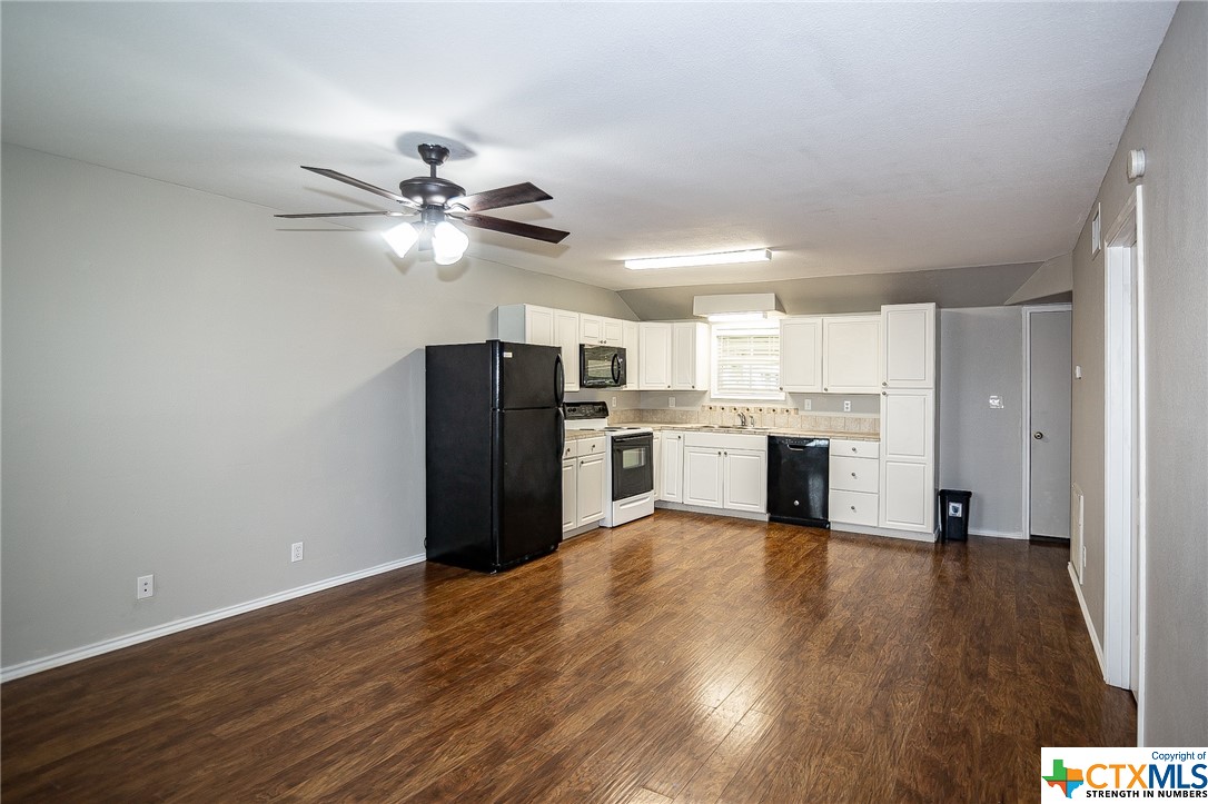 302 W Jeter Street