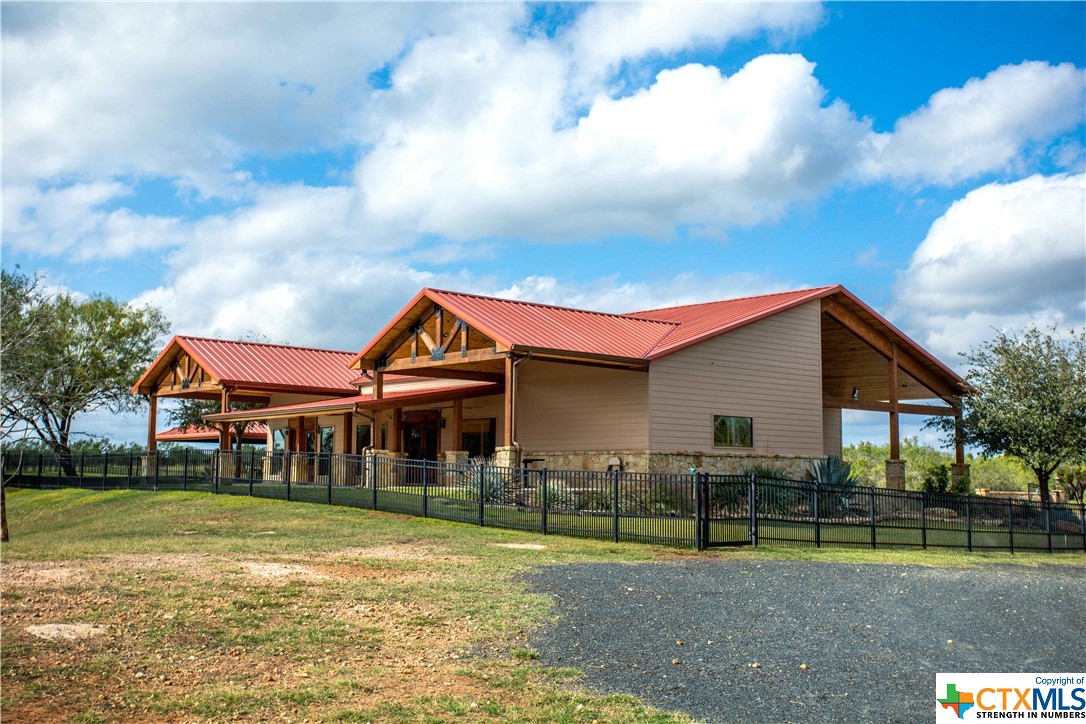 727 County Road 4425