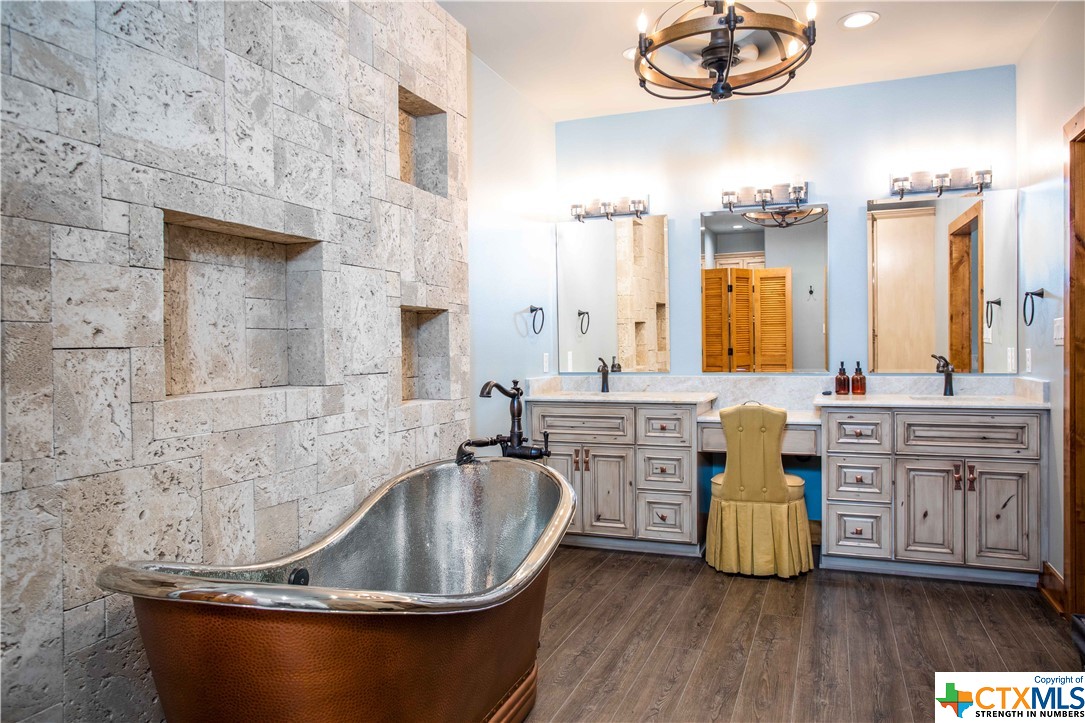 727 County Road 4425