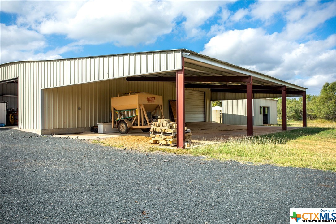 727 County Road 4425