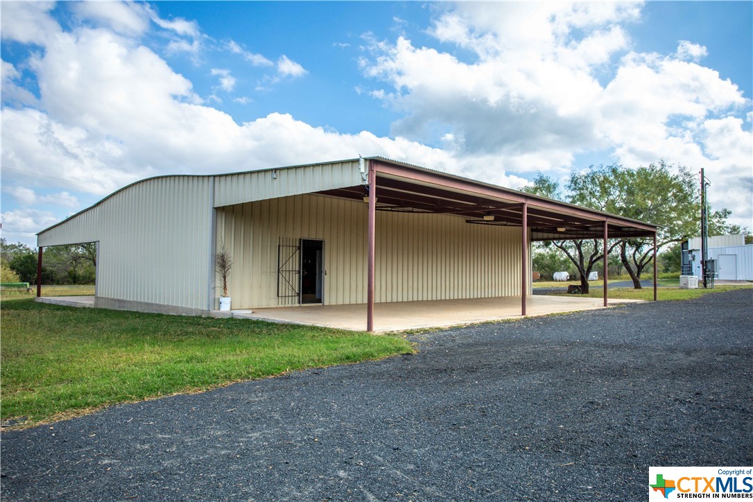 727 County Road 4425