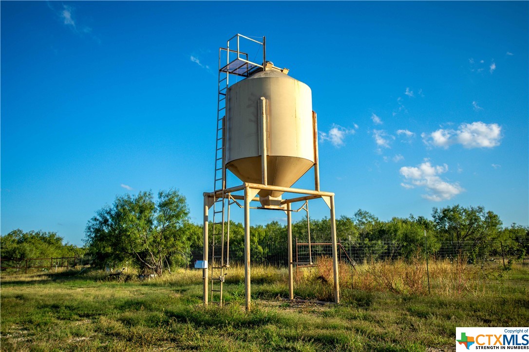 727 County Road 4425