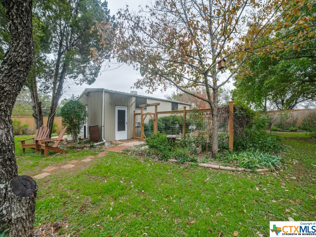410 Windsor Lane