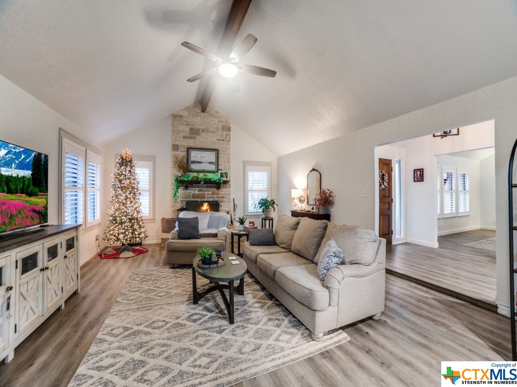 410 Windsor Lane