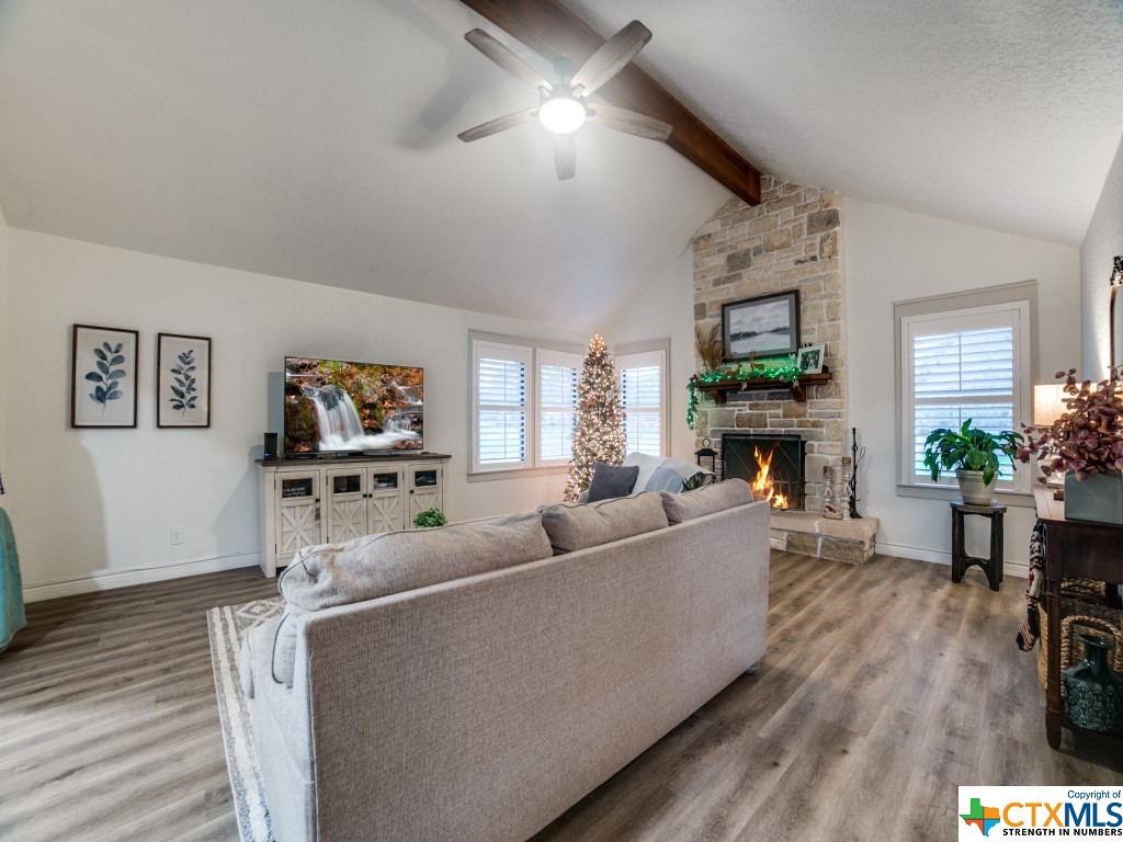 410 Windsor Lane