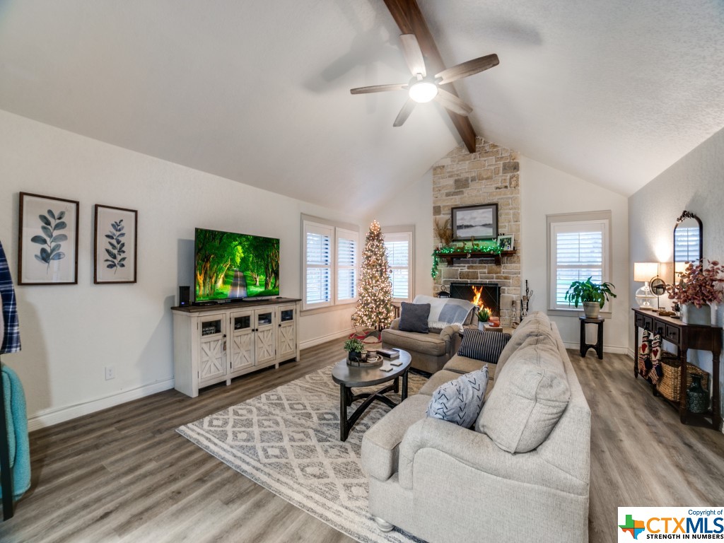 410 Windsor Lane