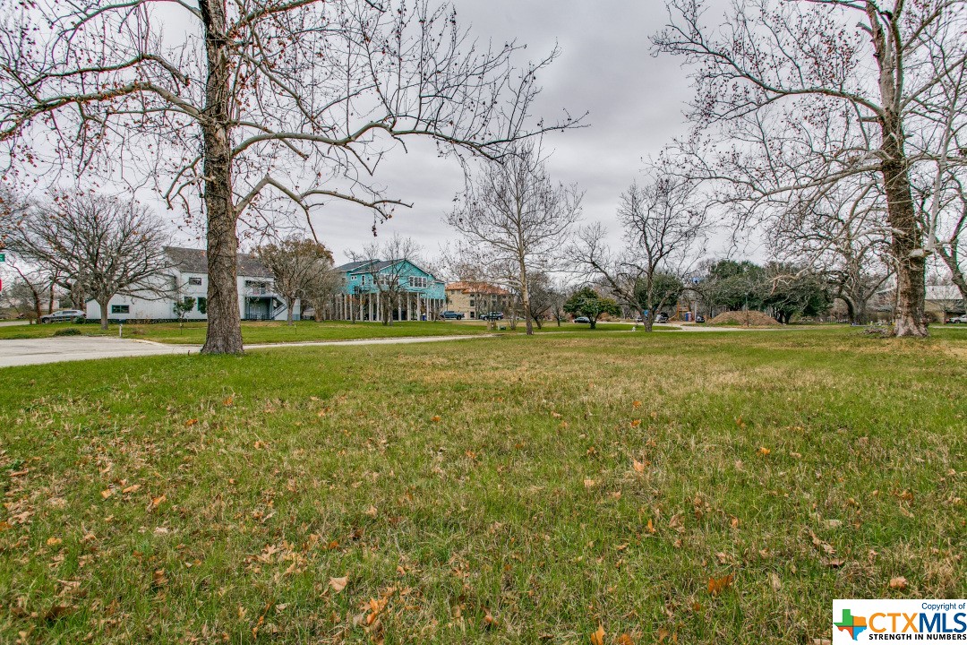46 Glen Cove Drive