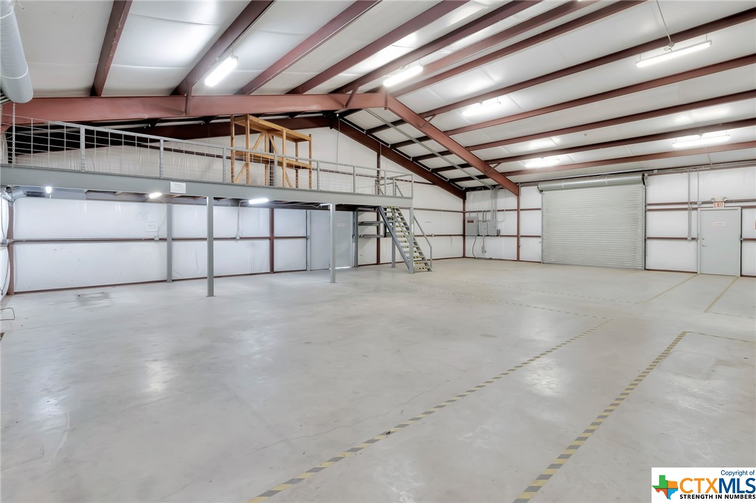 3005 E Mockingbird Lane