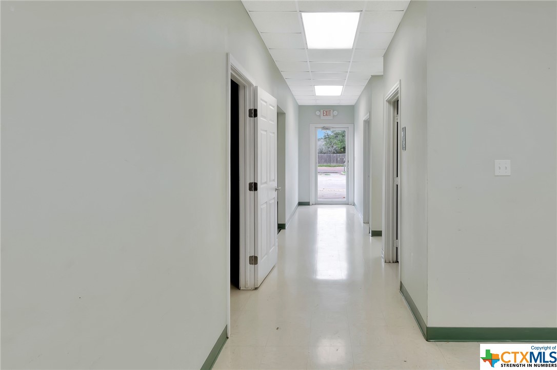 3005 E Mockingbird Lane