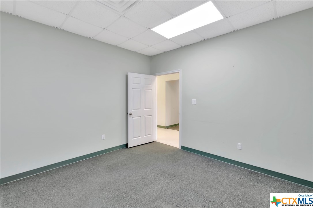 3005 E Mockingbird Lane