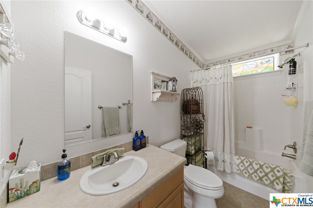 2190 Island View