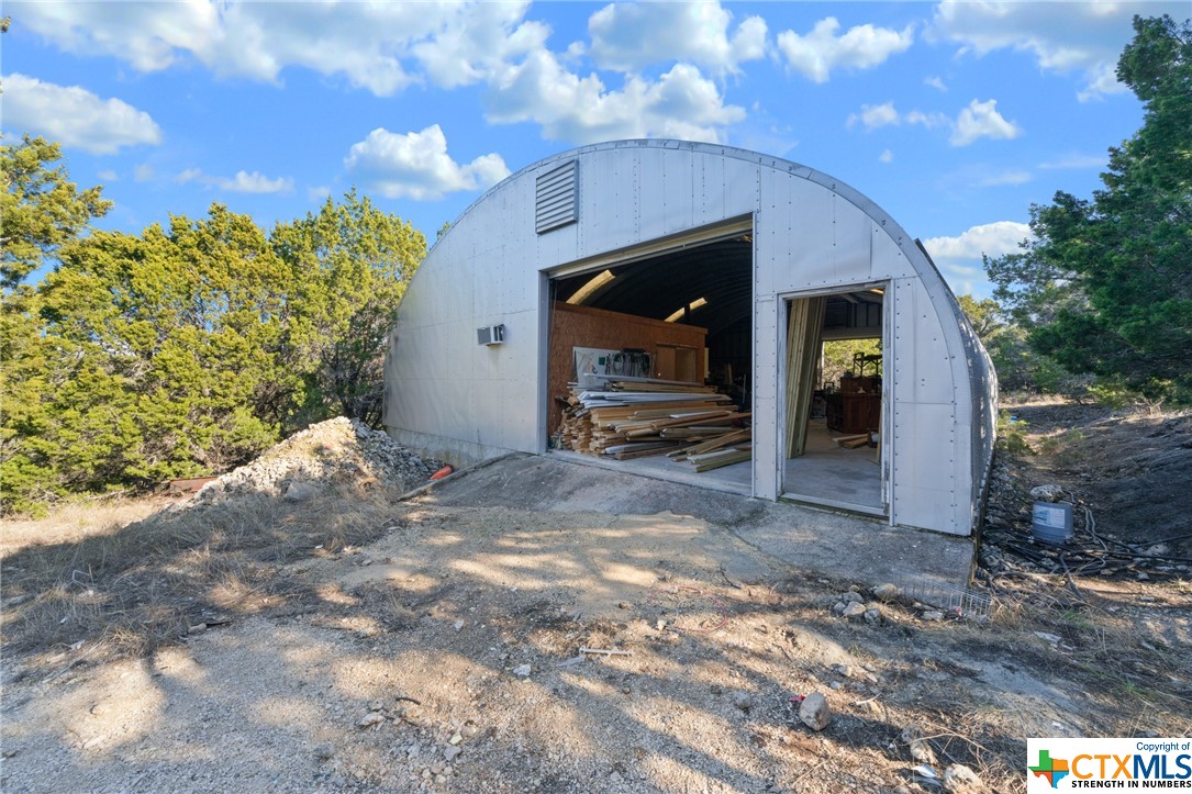 2190 Island View
