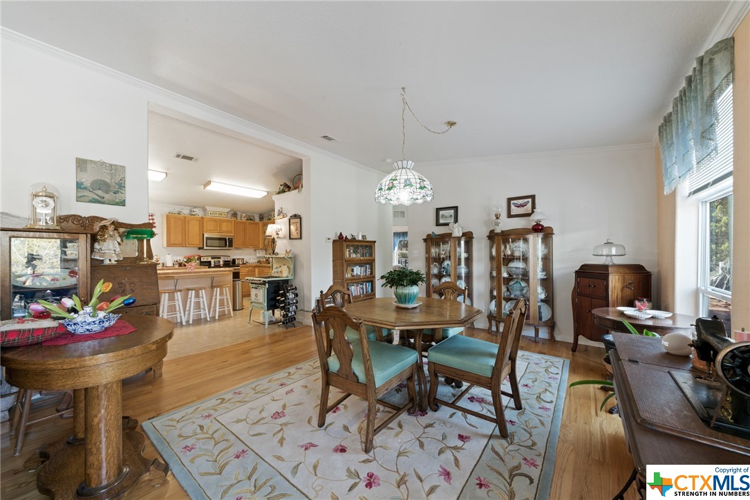 2190 Island View